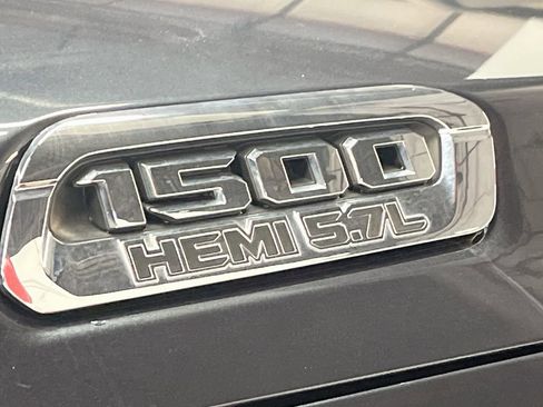 Used 2021 RAM 1500 Laramie AWD/4WD image 32