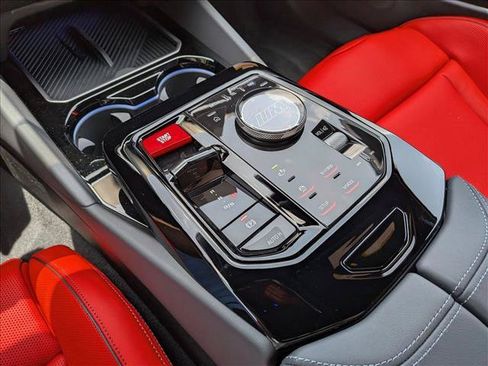 New 2027 BMW M5 w/ Executive Package AWD/4WD image 15