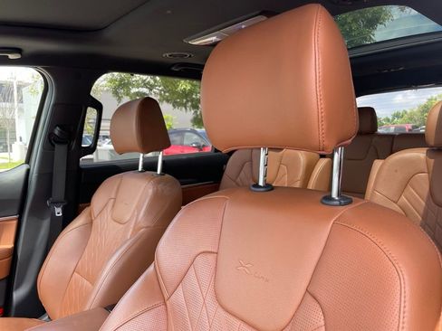 Used 2024 Kia Telluride SX X-Line AWD/4WD image 8