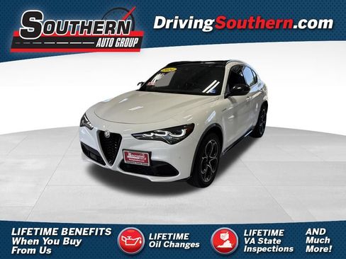 Used 2024 Alfa Romeo Stelvio Veloce AWD/4WD image 1