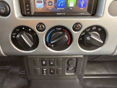 Used 2007 Toyota FJ Cruiser 4WD image 27