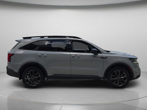Used 2023 Kia Sorento SX Prestige AWD/4WD image 4