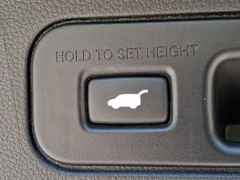 Used 2025 Honda Pilot EX-L image 29