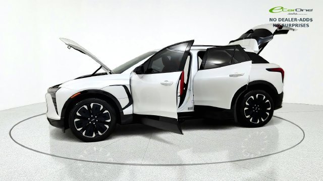 Used 2024 Chevrolet Blazer EV RS RWD image 15