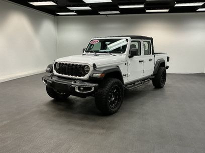 Used 2024 Jeep Gladiator Sport
