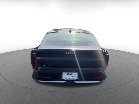Used 2025 Kia K4 LXS FWD image 11
