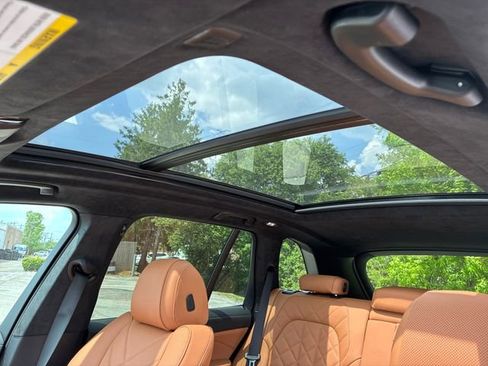 New 2026 BMW X5 xDrive50e w/ M Sport Package AWD/4WD image 10