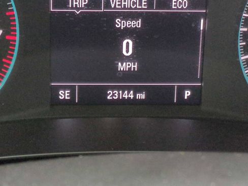 Used 2022 Chevrolet Malibu LT w/ Sport Edition image 12