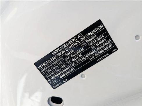 Used 2024 Mercedes-Benz C 300 Sedan image 25