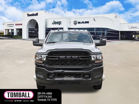 Used 2024 RAM 3500 Tradesman AWD/4WD image 2