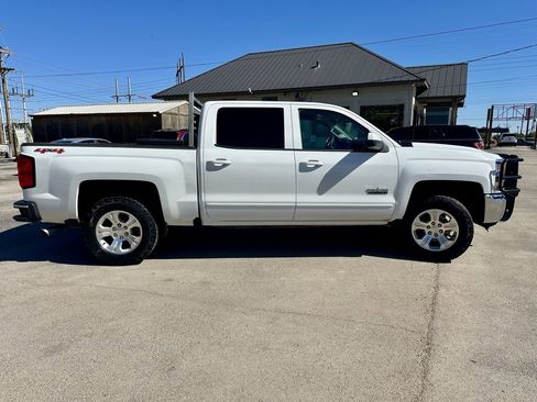 Used 2017 Chevrolet Silverado 1500 LT w/ Texas Edition image 7