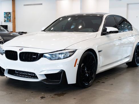 Used 2018 BMW M3 image 1