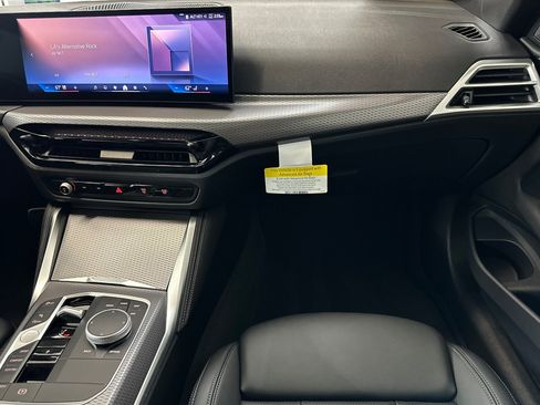 Used 2026 BMW 430i Coupe w/ M Sport Package RWD image 31