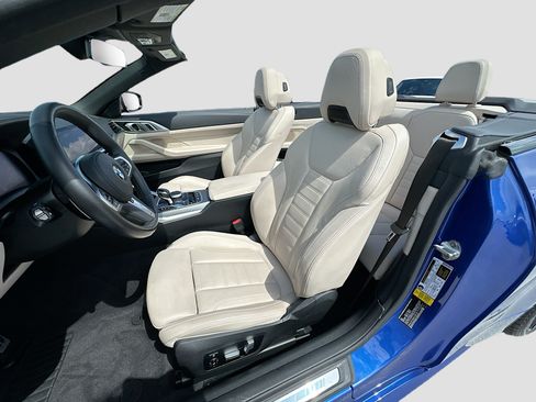 Used 2021 BMW M440i Convertible w/ Premium Package RWD image 21