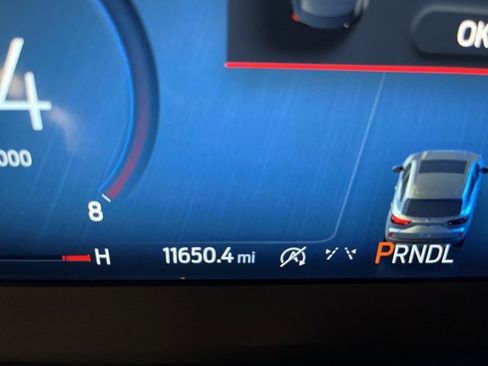 Used 2025 Ford Escape Platinum image 30