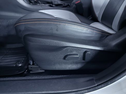 Used 2020 Subaru Crosstrek 2.0i Limited w/ Moonroof Package image 20