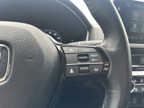 Certified 2024 Honda Civic Touring image 22