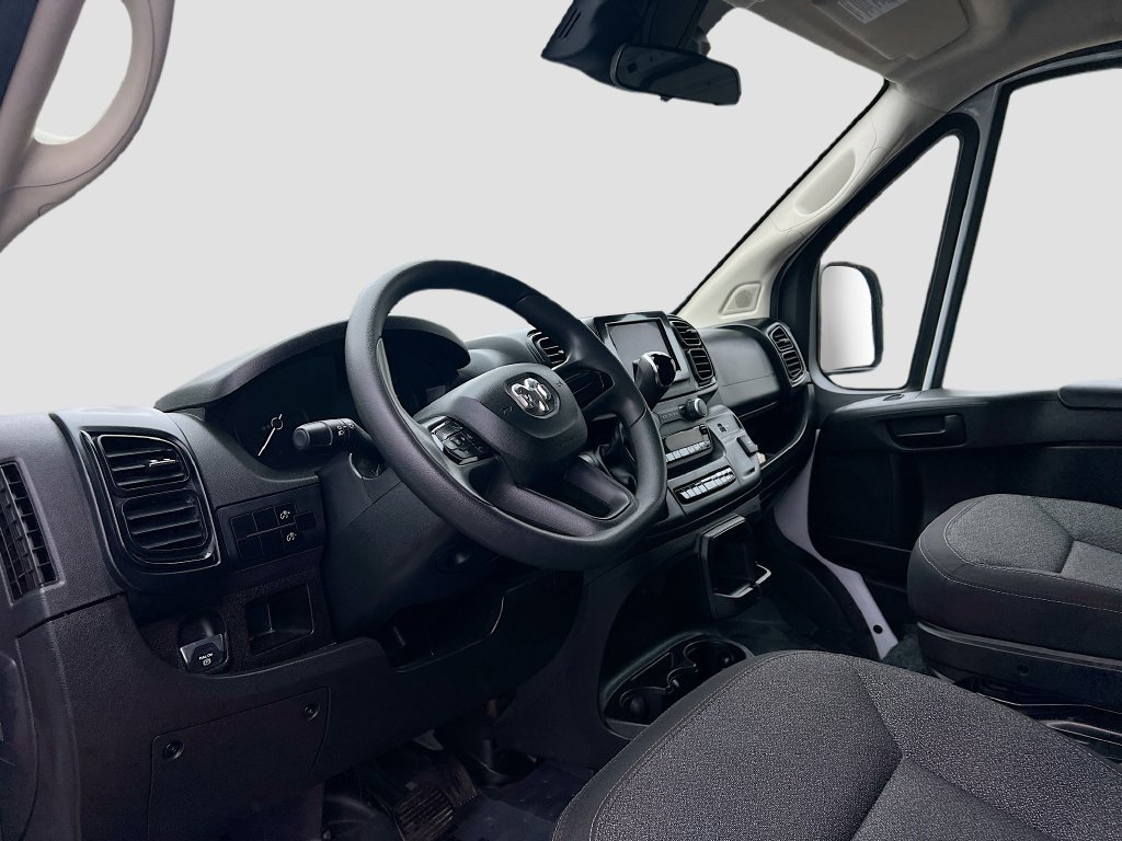 Used 2023 RAM ProMaster 2500 FWD image 9