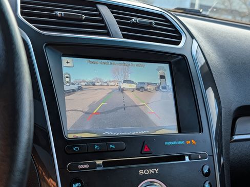 Certified 2017 Ford Explorer Limited w/ Equipment Group 303A image 29