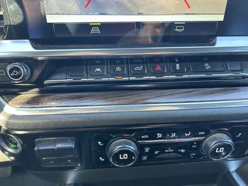 Used 2023 Chevrolet Silverado 1500 LT Trail Boss w/ Protection Package image 18