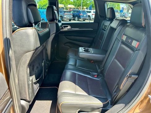 Used 2011 Jeep Grand Cherokee 70th Anniversary AWD/4WD image 19