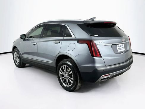 Used 2021 Cadillac XT5 Premium Luxury FWD image 4
