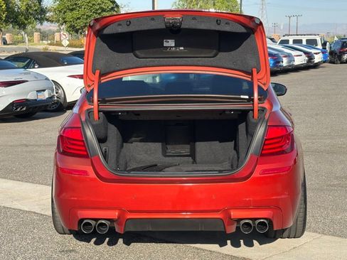 Used 2013 BMW M5 RWD image 15