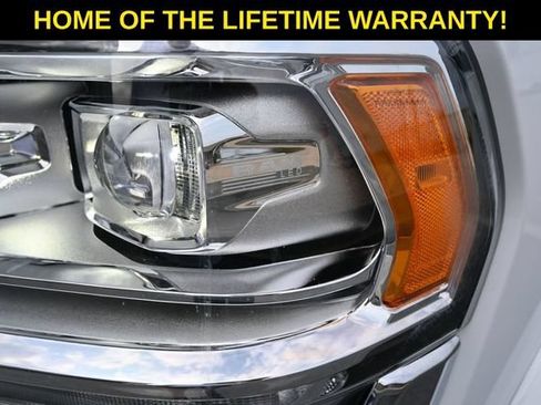 Used 2022 RAM 3500 Limited AWD/4WD image 58