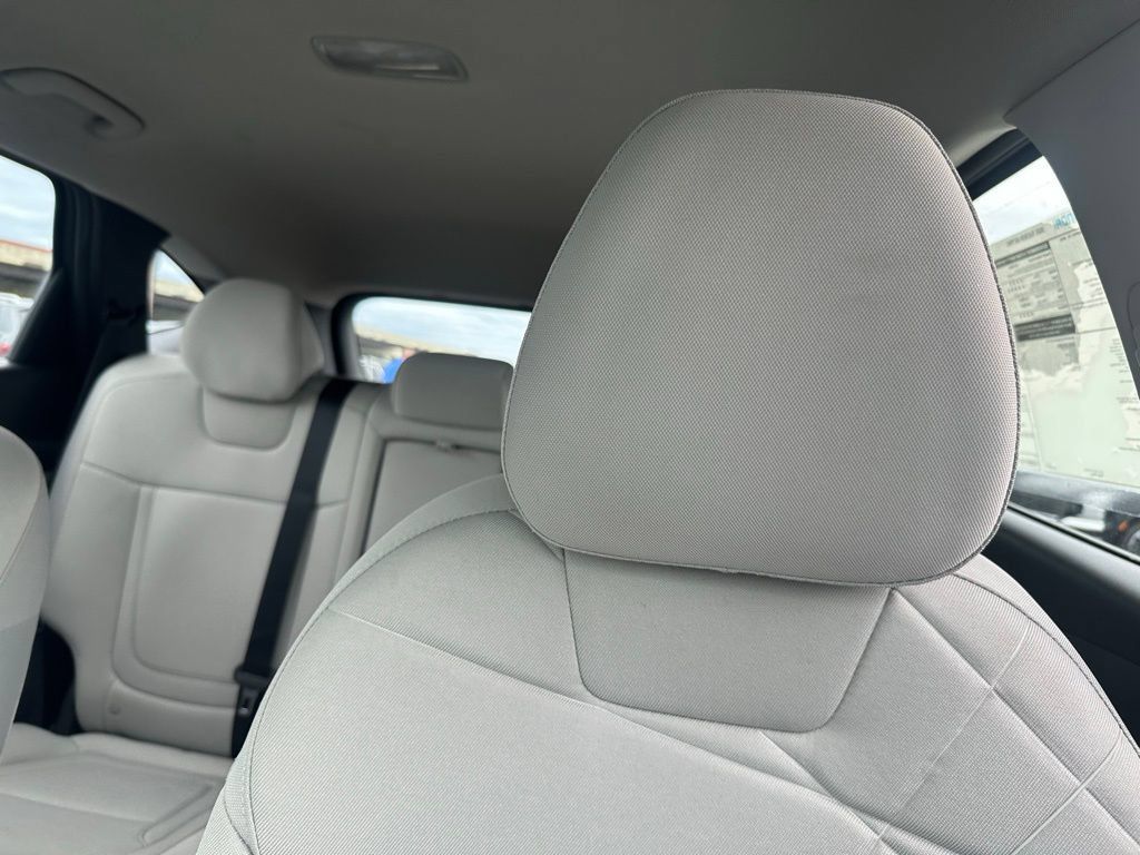 New 2025 Hyundai Tucson SE FWD image 21