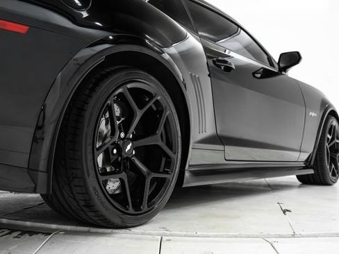 Used 2015 Chevrolet Camaro Z/28 image 14
