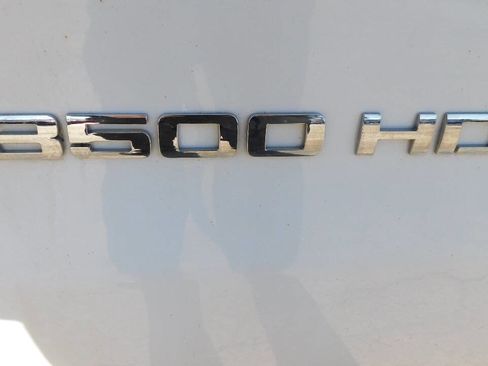 Used 2015 Chevrolet Silverado 3500 LT w/ LT Convenience Package image 31