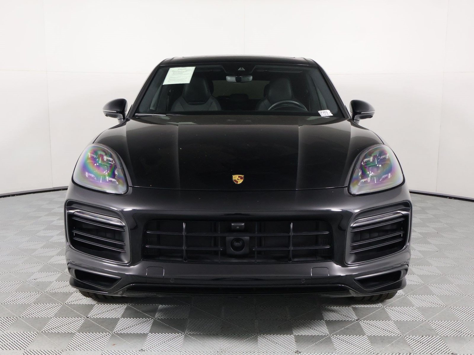 Certified 2023 Porsche Cayenne GTS AWD/4WD image 10