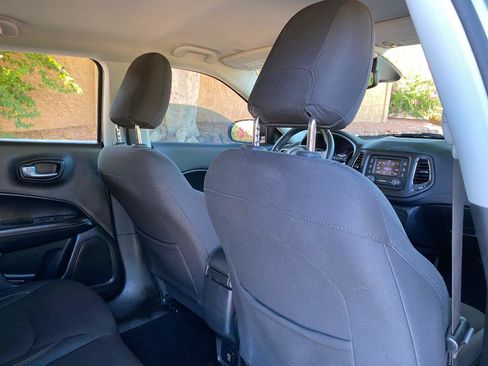 Used 2018 Jeep Compass Sport AWD/4WD image 42