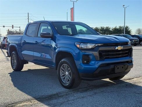 Certified 2024 Chevrolet Colorado LT w/ LT Convenience Package image 8