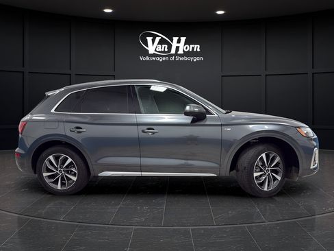 Used 2023 Audi Q5 2.0T Premium w/ Convenience Package AWD/4WD image 8