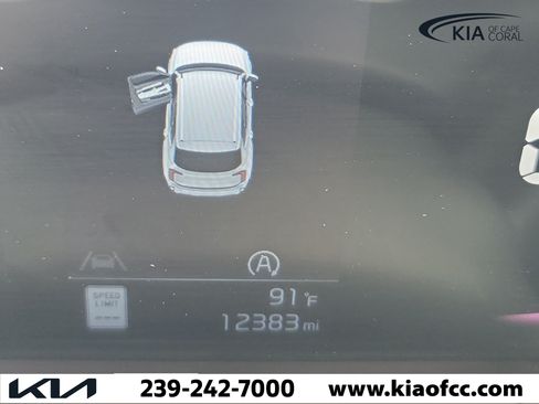 Certified 2024 Kia Telluride S FWD image 27