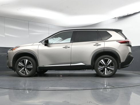 Certified 2023 Nissan Rogue Platinum w/ Platinum Premium Package image 33