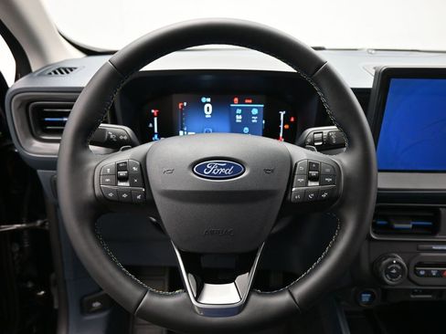 New 2026 Ford Maverick Lobo image 12