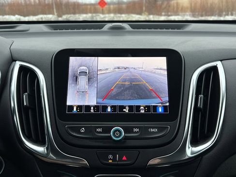 Used 2024 Chevrolet Equinox LT image 26