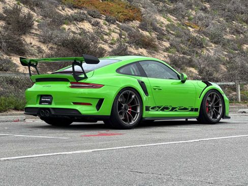 Certified 2019 Porsche 911 GT3 RS image 7