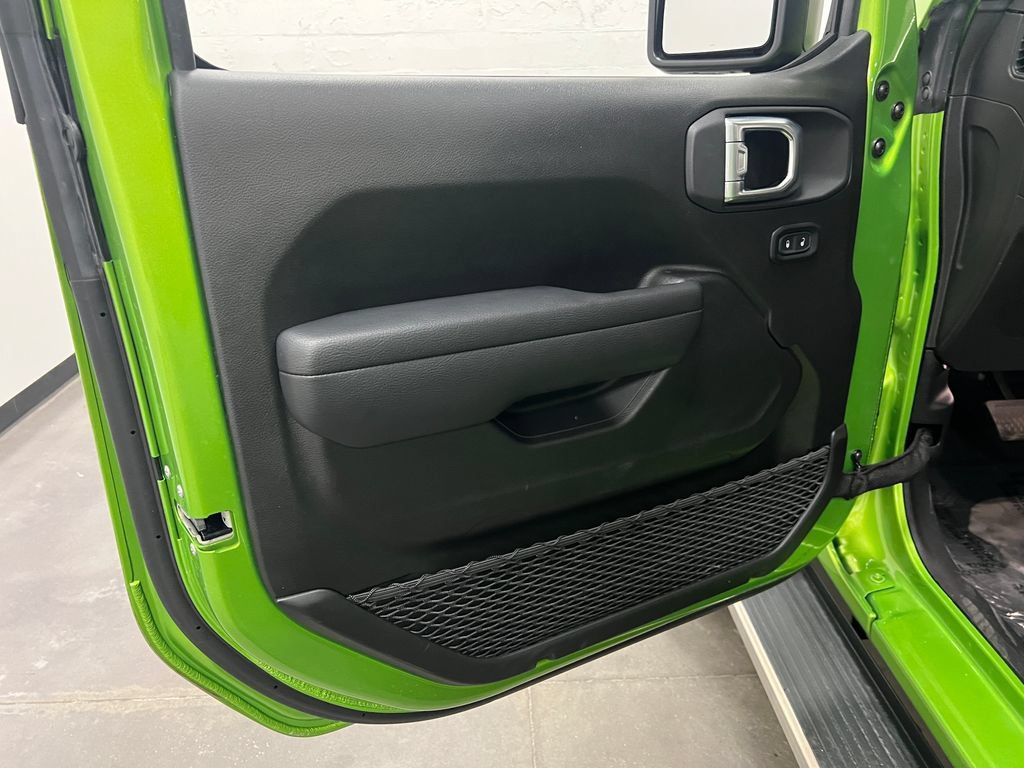 Certified 2025 Jeep Wrangler Unlimited Sport AWD/4WD image 11