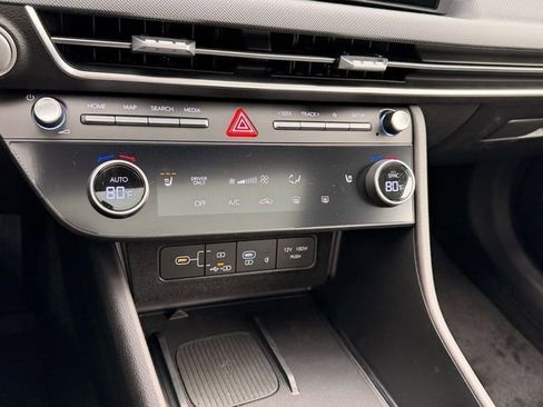 New 2026 Hyundai Sonata SEL FWD image 24