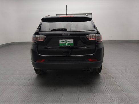Used 2021 Jeep Compass Latitude image 7