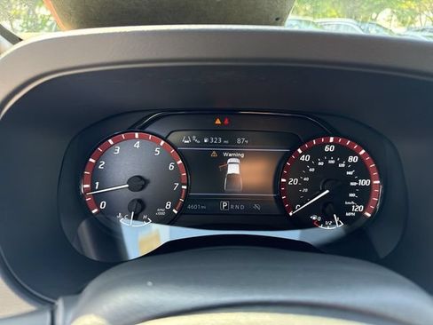 Used 2025 Nissan Frontier Pro-X RWD image 15