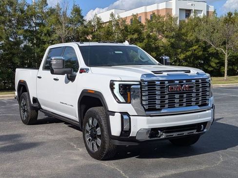 New 2026 GMC Sierra 2500 Denali w/ Denali Reserve Package AWD/4WD image 1