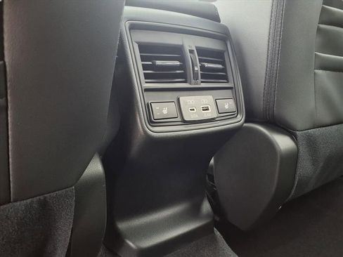 New 2026 Subaru Outback Limited image 18