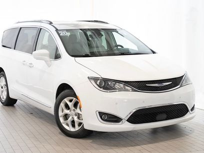 Used 2020 Chrysler Pacifica Touring-L Plus w/ Tire & Wheel Group