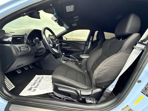 Used 2020 Hyundai Veloster N w/ Performance Package FWD image 11
