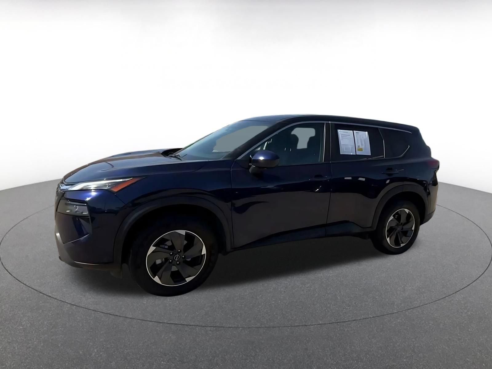 Used 2025 Nissan Rogue SV AWD/4WD image 7