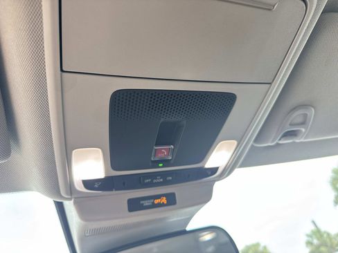 Used 2023 Honda Accord LX image 33